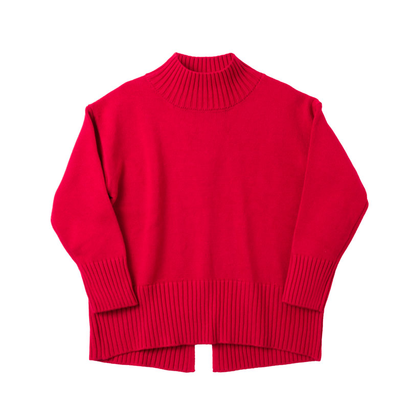 バックスリットニット